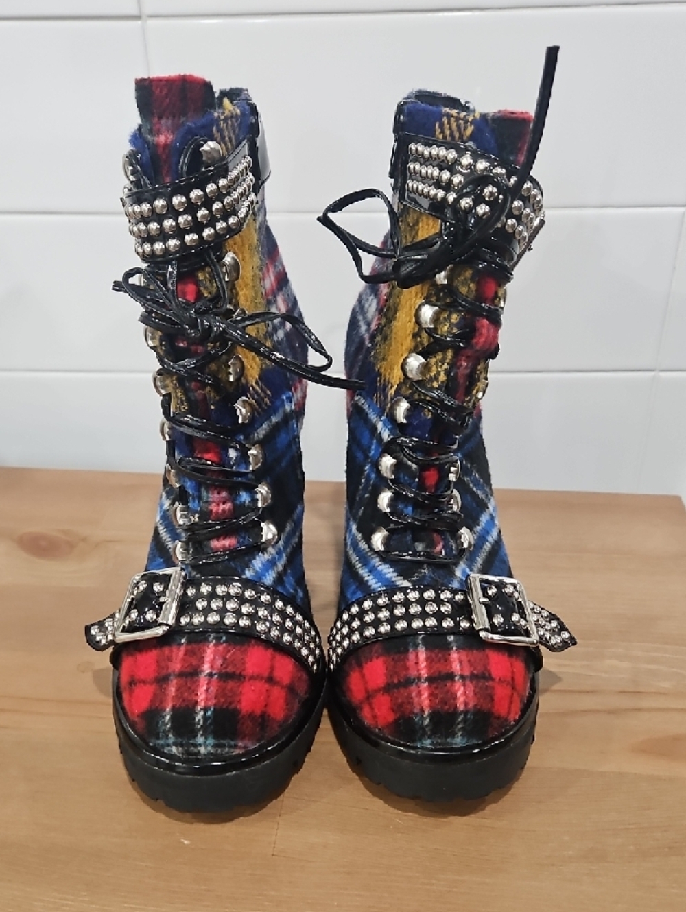 Jeffrey Campbell Lilith Plaid Studded Lace-Up Platform Chunky Heel Boots 7 - Picture 2 of 8